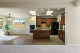 1047 Prairie Zinnia Drive Kitchen