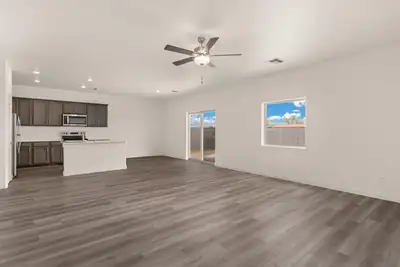 2517 Calle De Las Rosas, Belen, NM 87002 Kitchen