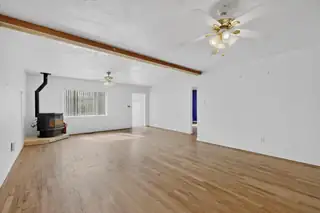 513 Ponderosa Avenue NW Living Room