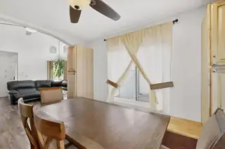 1027 Parkland View Drive NW Dining Room