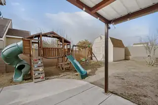 1027 Parkland View Drive NW Backyard