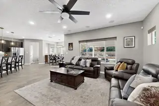 123 Las Medanales Court NE Living Room