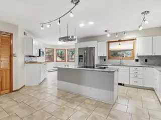 1304 Onava Court NE Kitchen