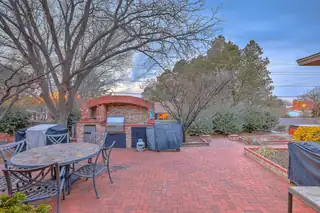 1005 MORINA Court NE Patio