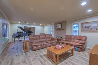 1005 MORINA Court NE Living Room