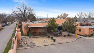 414 C De Baca Lane NW, Albuquerque 