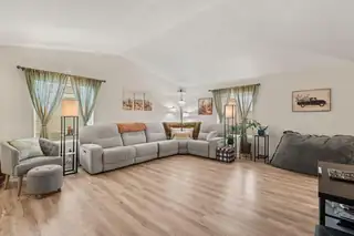 12008 Rocky Crest Drive NW Kitchen