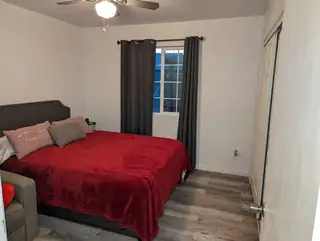 5901 Cochiti Drive NW Bedroom