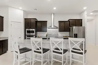 2562 Camino Plata Loop NE Kitchen