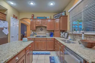 1504 Corte Castellana SE Kitchen