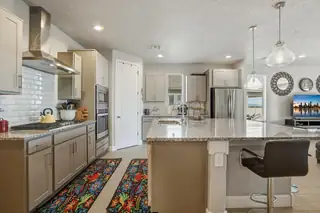 2509 McCauley Loop NE Kitchen