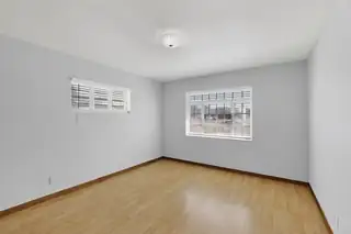 8623 Menaul Boulevard NE View