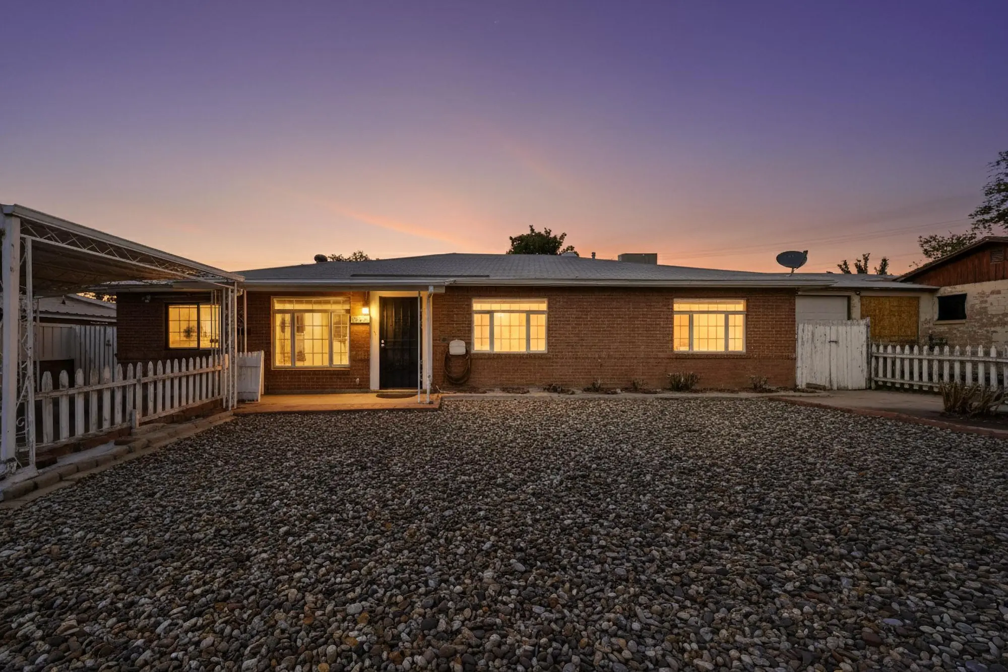 8623 Menaul Boulevard NE