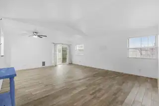 385 Bermuda Drive SE Living Room