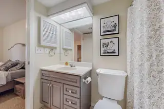 1601 PENNSYLVANIA Street NE Q10 View