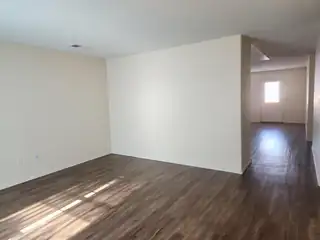 5833 Sandoval Drive NE 