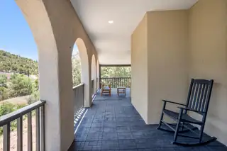 7 Corte De Canoncito Patio