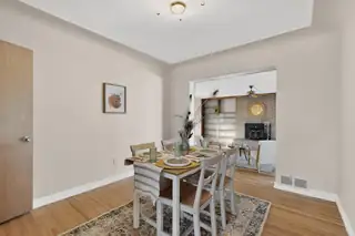 4217 Mackland Avenue NE Dining Room