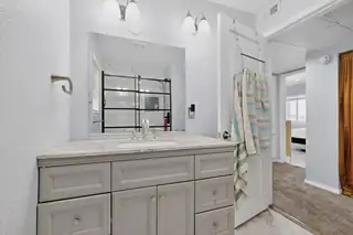 4200 Montgomery Boulevard NE 315 Kitchen