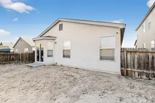 8931 Dakota Ridge Road SW Backyard