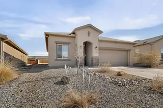 294 Adeline Avenue SW, Los Lunas 