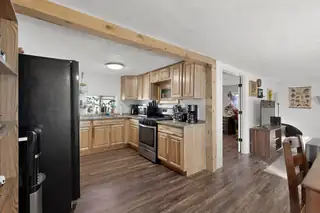 915 22nd Street NW Kitchen