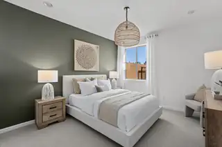 600 Amatista Loop SE Bedroom