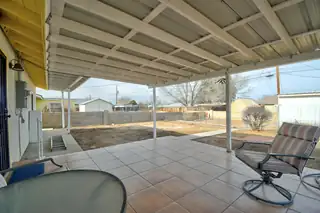 1027 Wade Street NE Patio