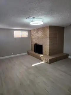 2917 Espanola Street NE Living Room