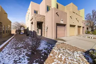 3419 Del Agua Court NE, Albuquerque