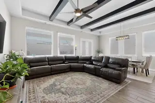 5204 Bullseye Road NE Living Room