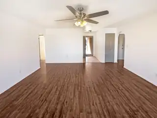 6305 Magpie Way NE Kitchen