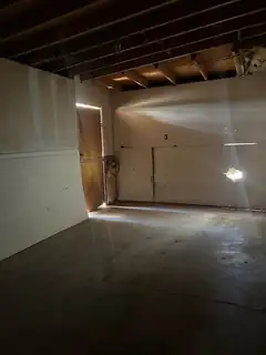 1294 Highway 116 Garage