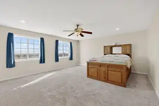 28 V Hill Road Bedroom