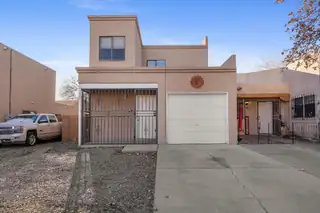 629 Pittard Drive SW, Albuquerque
