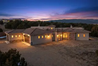 39 Nature Pointe Drive, Tijeras 