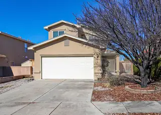 7415 Eagle Crest Avenue NE Exterior Front