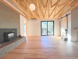 930 San Diego Loop Living Room