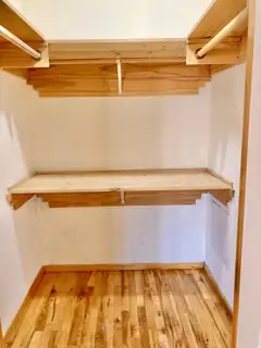 493 Calle Palomita Court Closet