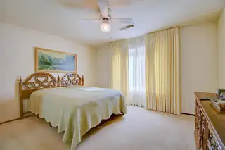 12113 Rosemont Avenue NE Bedroom