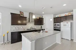 435 Adeline Avenue SW Kitchen