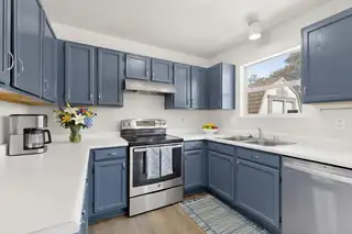 1712 Tierra Del Oso Drive NW Kitchen