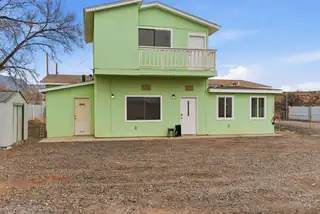 10803 Edith Boulevard NE 