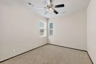 6102 Pecos Trail Drive NE Bedroom