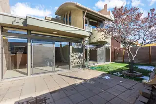 4103 Bay Court NE Patio