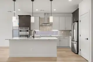 2527 Box Lake Drive NE Kitchen