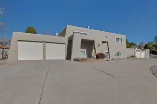 9101 Las Camas Road NE, Albuquerque