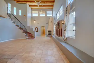 228 Sandoval Road SW Living Room