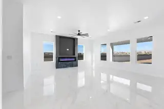 1521 MONTERREY Road NE Living Room