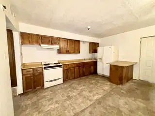 497 GERALD CHAVEZ Lane NE 
